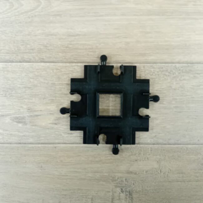 Duplo zwarte treinrails kruising