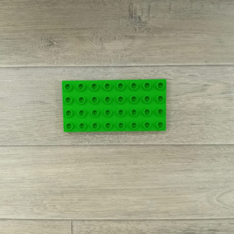 Duplo felgroene bouwplaat 4 x 8 nops