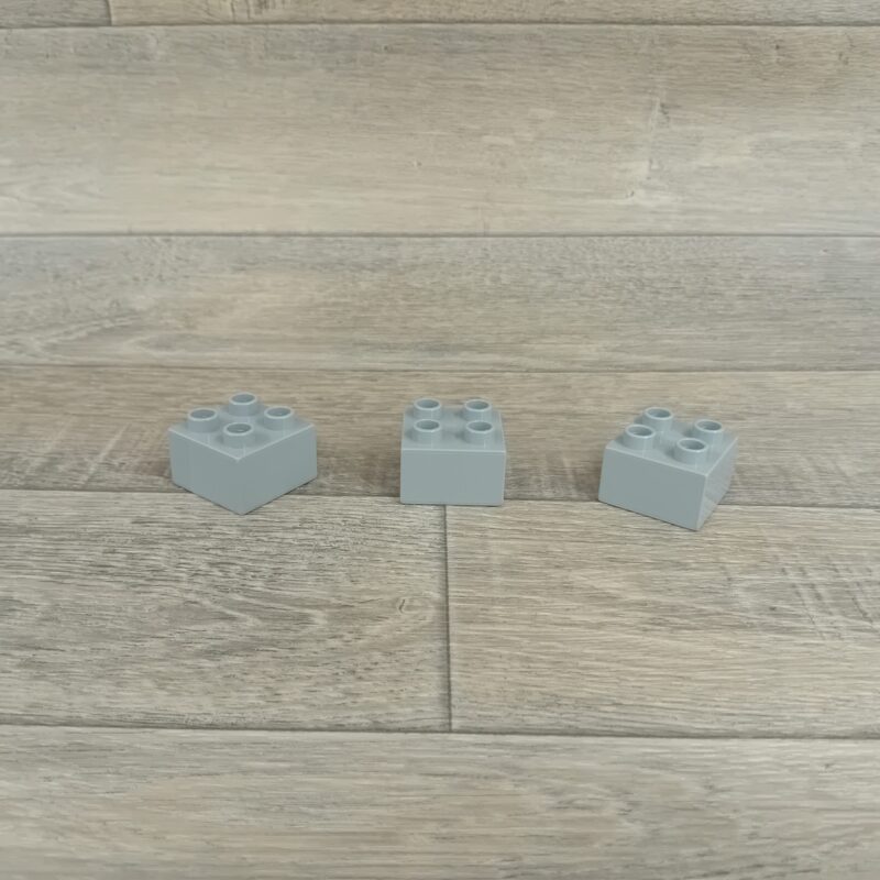 Duplo 4 nops blok lichtgrijs