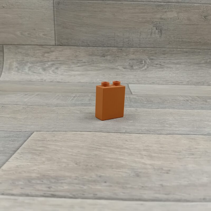 Duplo 2 nops blok hoog bruin medium nougat