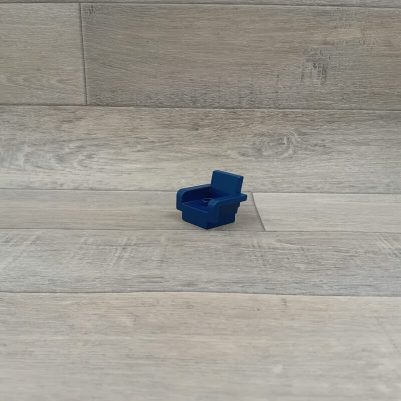 Duplo donkerblauwe stoel uit het vliegtuig