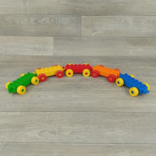 Duplo 5 aanhangers / wagons